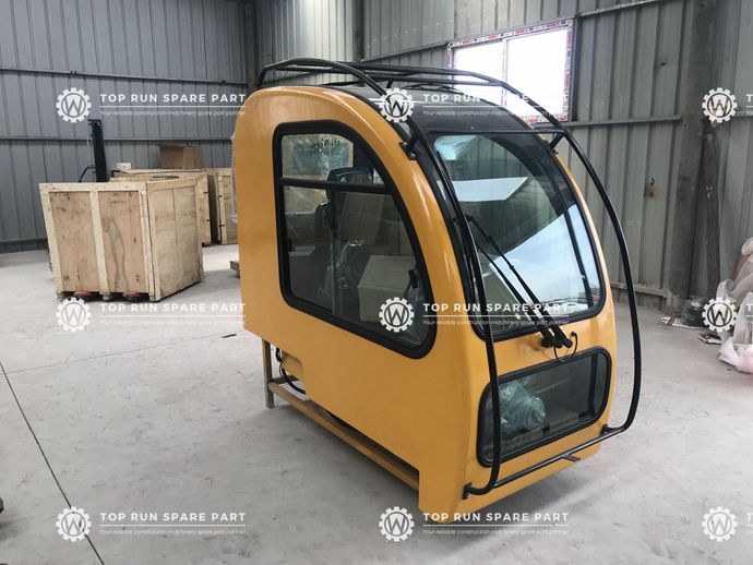 XCMG truck crane spare parts to Middle East (1)