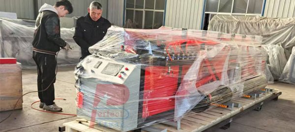 4 meters automatic plastic sheet welding machine shipped to Europe