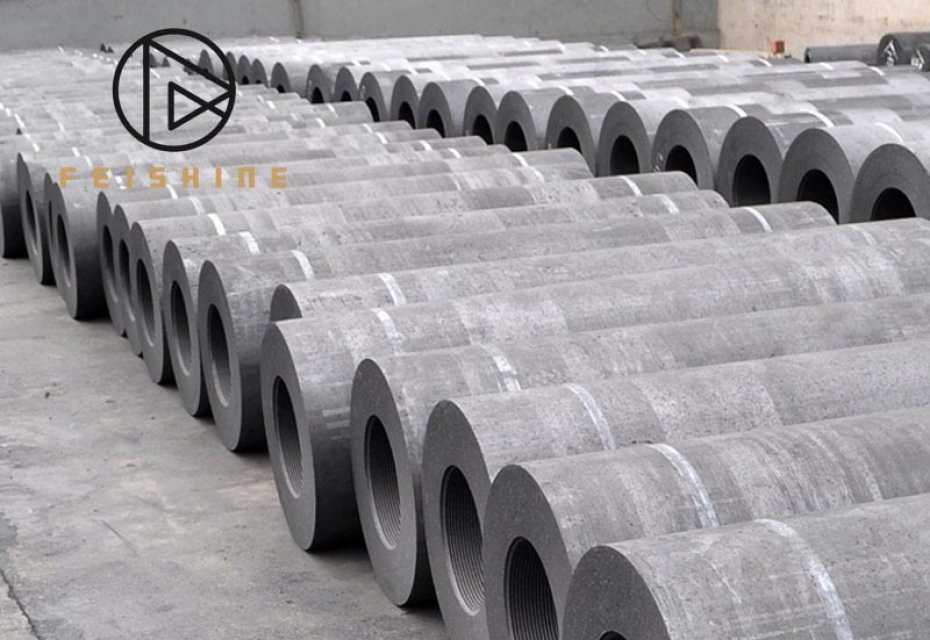 Precautions for the use of graphite electrodes