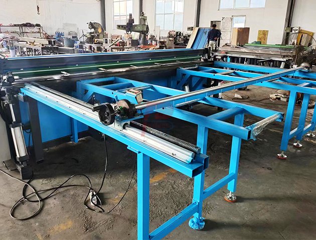 Doblado automático de soldadura de láminas de plástico, todo en una sola máquina - 8