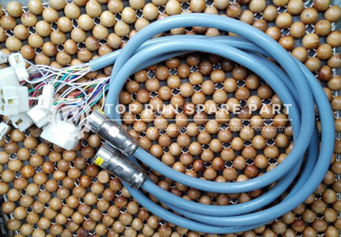 HC4900 crane computer power cable