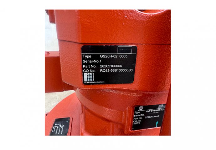 SLEWING MOTOR RQ11-56B130000B0   RQ12