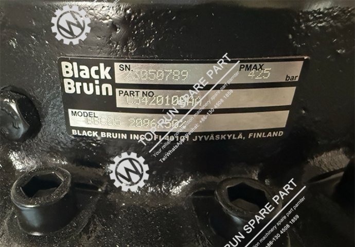 hydraulic motor 803010458 XCMG grader
